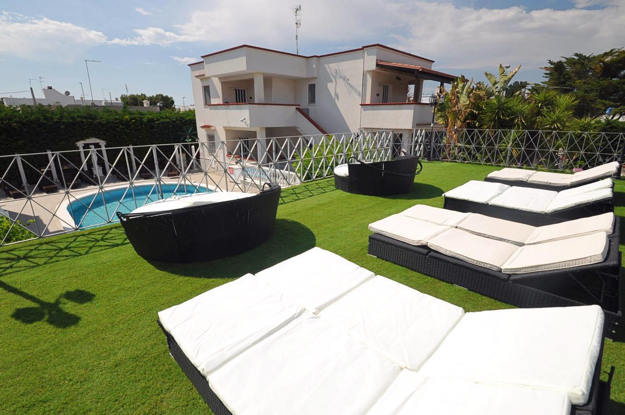 Residence Mezzaluna Carovigno Exterior photo